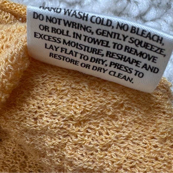 NEW Eileen Fisher Washable Wool Crepe Tank Roll Square Neck Mustard Yellow Small - Picture 8 of 9